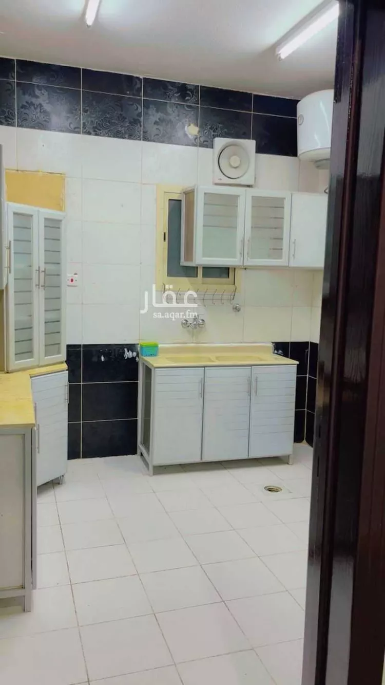 شقة للإيجار في شارع القريب, حي النهضة, مدينة الرياض, منطقة الرياض صورة 2