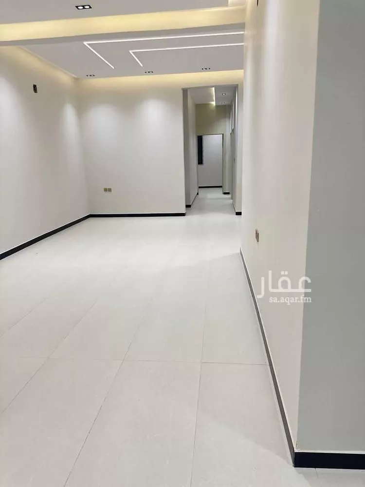 دور للبيع في شارع العباس بن جرير, حي السعادة, مدينة الرياض, منطقة الرياض صورة 4
