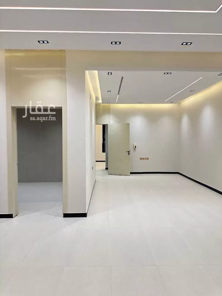 دور للبيع في شارع العباس بن جرير, حي السعادة, مدينة الرياض, منطقة الرياض صورة 5