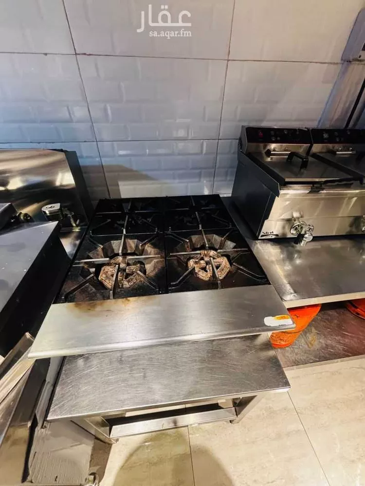 محل للإيجار في مالك ، طريق الامام مالك ، حي بدر ، الرياض ، منطقة الرياض صورة 2