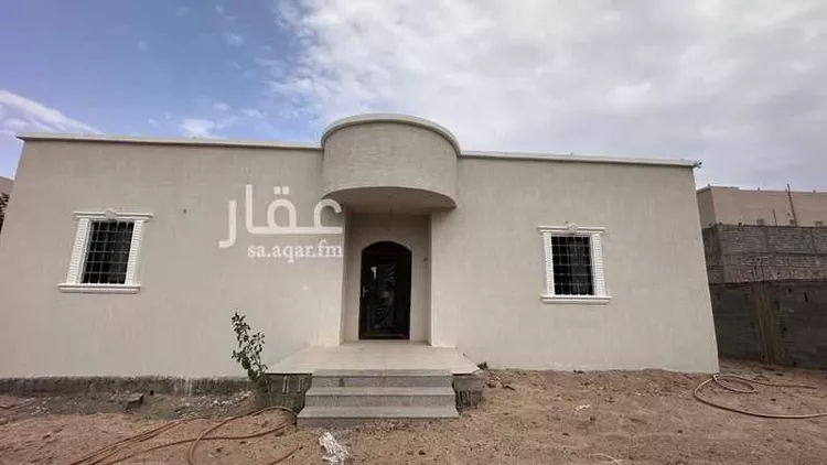 دور للبيع في شارع جنادة بن سفيان الأنصاري ، حي جفن ، العقيق ، العقيق صورة 2