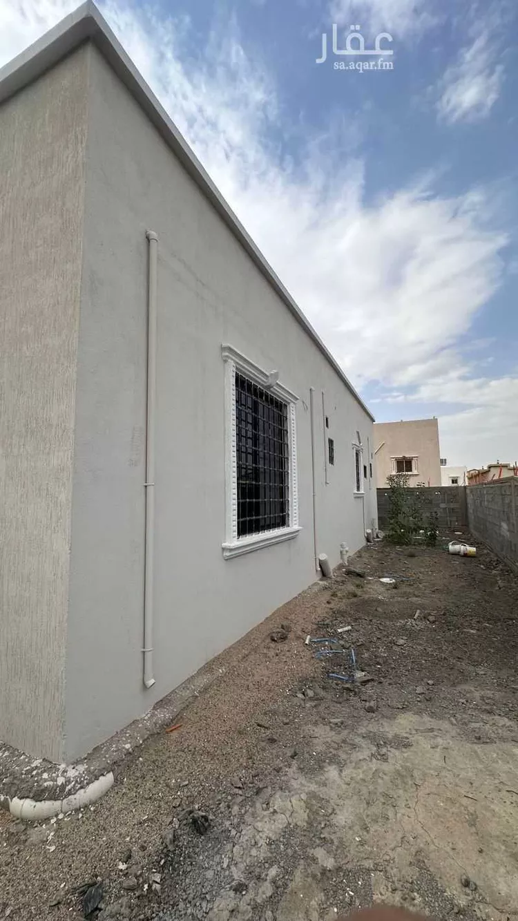 دور للبيع في شارع جنادة بن سفيان الأنصاري ، حي جفن ، العقيق ، العقيق صورة 4
