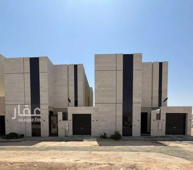 فيلا للبيع في شارع أبي بكر الآجري, حي المهدية, مدينة الرياض, منطقة الرياض صورة 2