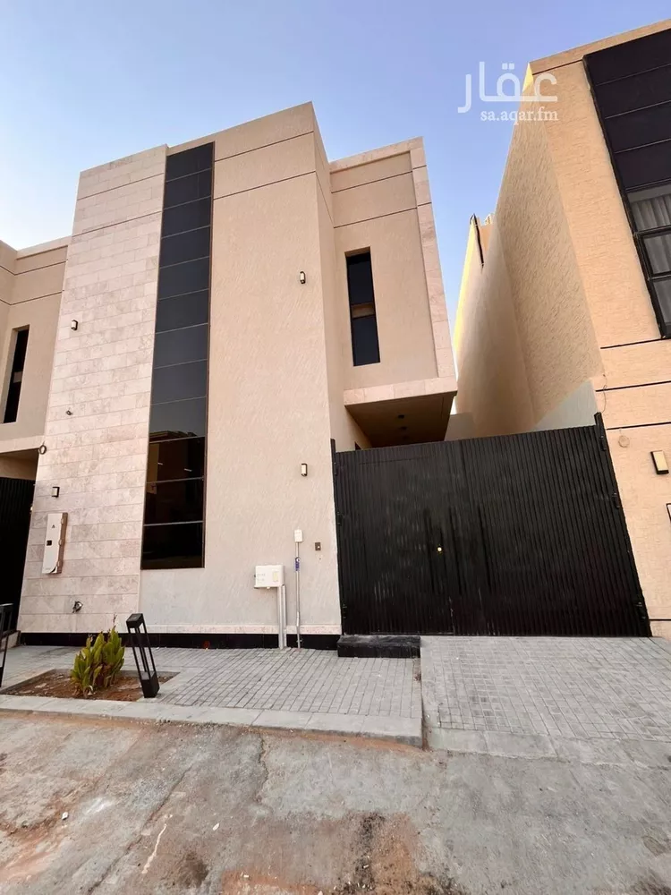 فيلا للبيع في شارع أبي العباس الصقلي, حي المهدية, مدينة الرياض, منطقة الرياض صورة 5