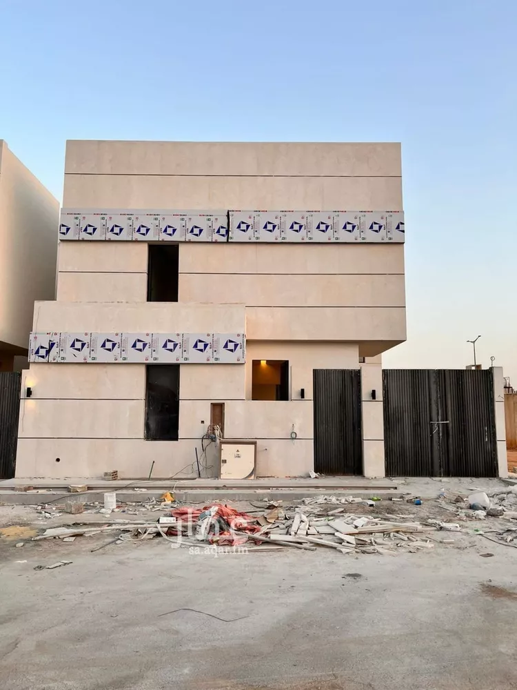 فيلا للبيع في شارع أبي الحسن الأسفرائيني, حي المهدية, مدينة الرياض, منطقة الرياض صورة 4