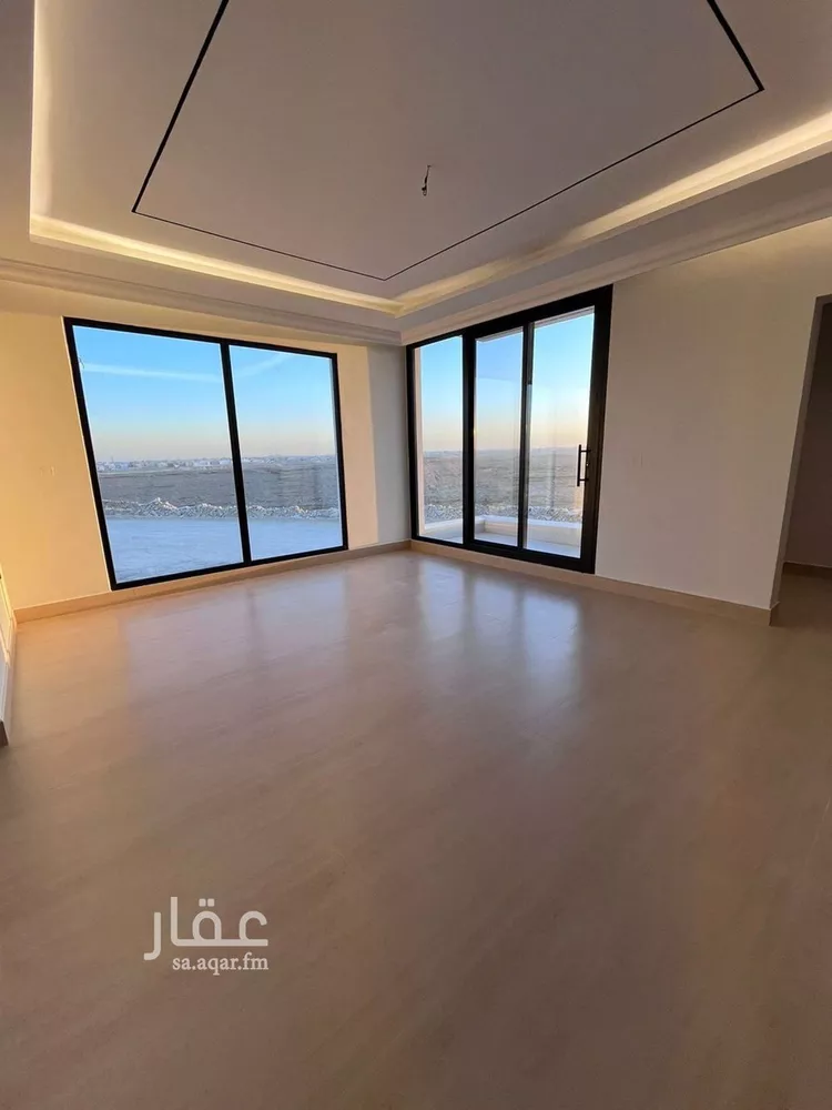 فيلا للبيع في شارع أحمد بن الحسن الأنصاري, حي المهدية, مدينة الرياض, منطقة الرياض 22