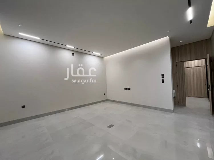 فيلا للبيع في شارع أبي علي الصيرفي, حي المهدية, مدينة الرياض, منطقة الرياض صورة 4