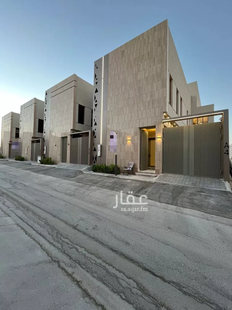فيلا للبيع في شارع أحمد مفتي المكي الحنفي, حي المهدية, مدينة الرياض, منطقة الرياض صورة 4
