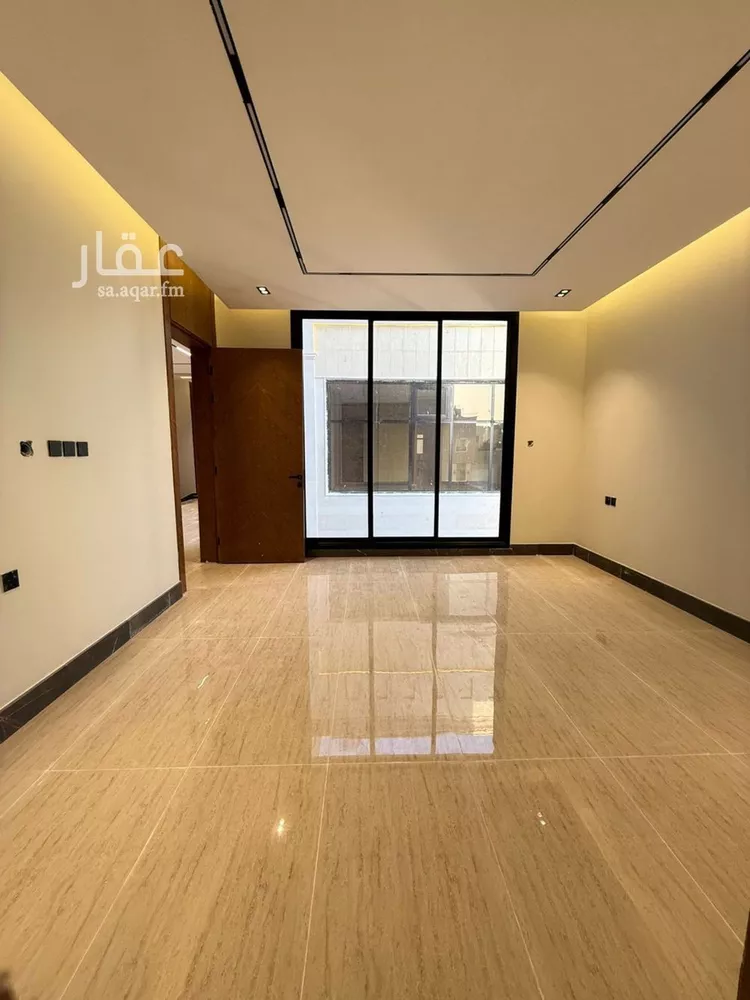 فيلا للبيع في شارع أبي الحسن الأسفرائيني, حي المهدية, مدينة الرياض, منطقة الرياض 10