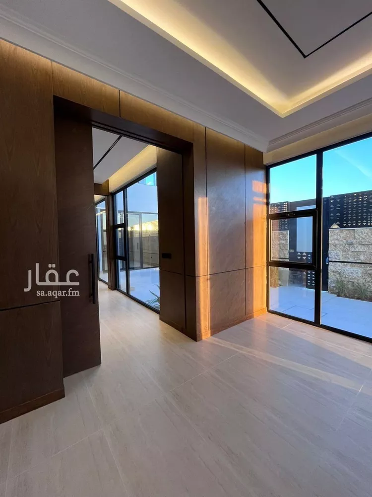 فيلا للبيع في شارع أحمد بن الحسن الأنصاري, حي المهدية, مدينة الرياض, منطقة الرياض 10
