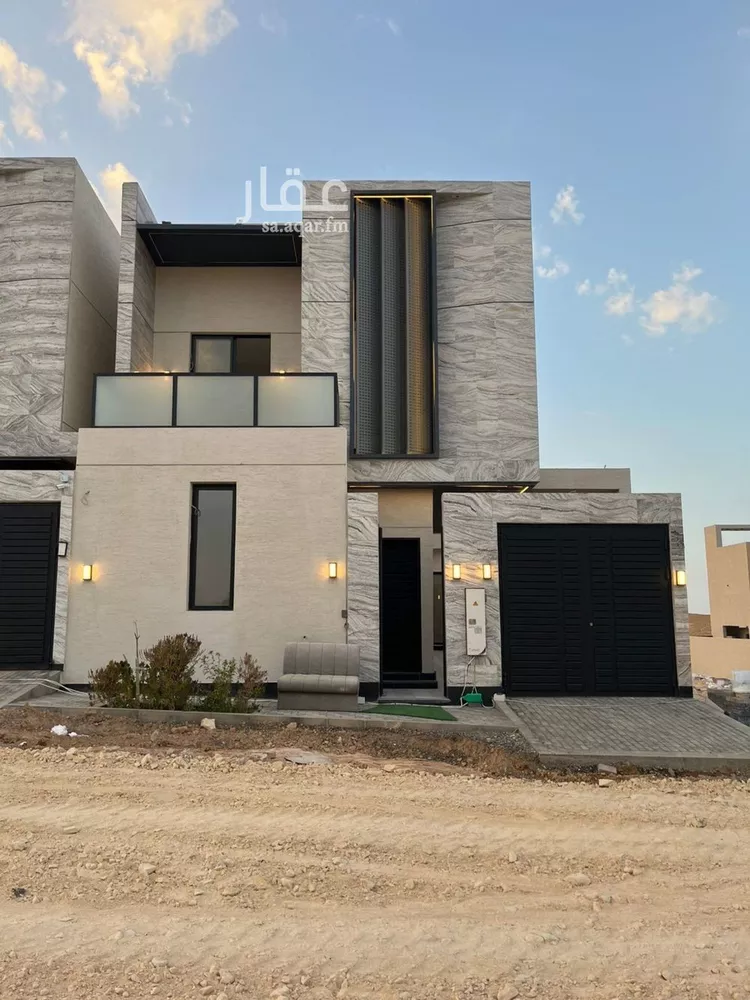 فيلا للبيع في شارع أحمد بن الحسن الأنصاري, حي المهدية, مدينة الرياض, منطقة الرياض صورة 2