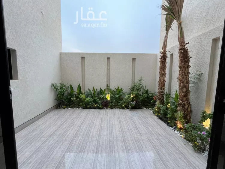 فيلا للبيع في شارع أبي الحسن الأسفرائيني, حي المهدية, مدينة الرياض, منطقة الرياض صورة 4