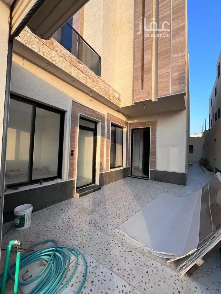 فيلا للبيع في شارع أبي عروة, حي المهدية, مدينة الرياض, منطقة الرياض صورة 3