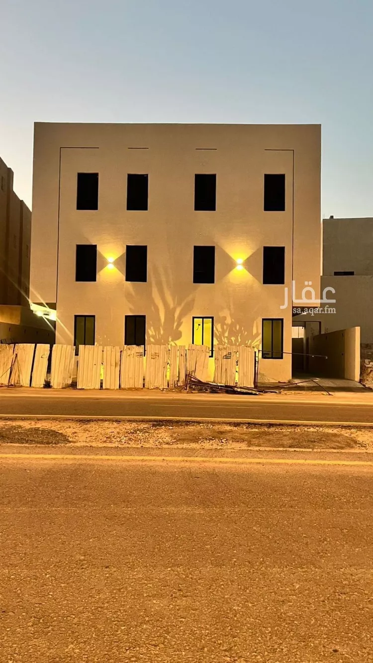 شقة للبيع في شارع أحمد بن الحسن الأنصاري, حي المهدية, مدينة الرياض, منطقة الرياض