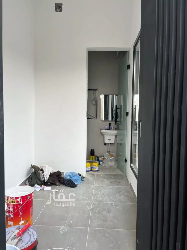 فيلا للبيع في شارع عبدالرحمن بن مرشد, حي المهدية, مدينة الرياض, منطقة الرياض صورة 5