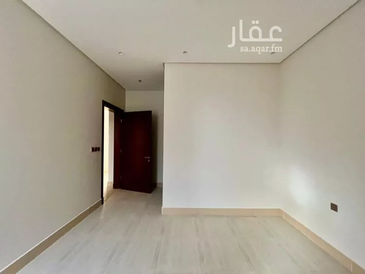 شقة للبيع في شارع عمرو بن معمر, حي المهدية, مدينة الرياض, منطقة الرياض 17