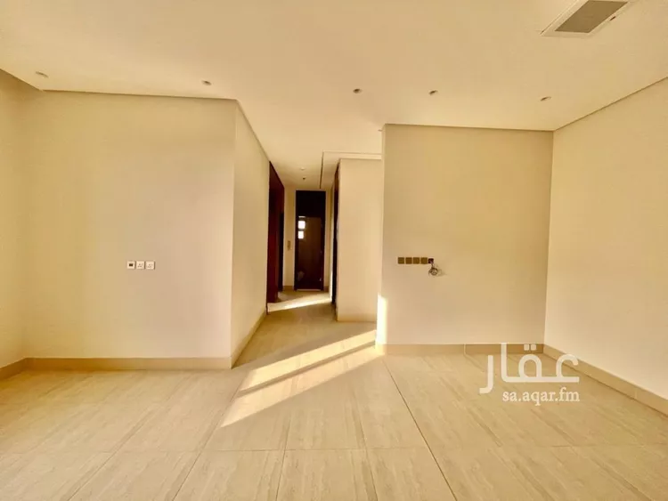 شقة للبيع في شارع عمرو بن معمر, حي المهدية, مدينة الرياض, منطقة الرياض 25