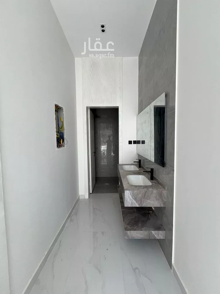 فيلا للبيع في شارع صالح الصليمي, حي المهدية, مدينة الرياض, منطقة الرياض صورة 4