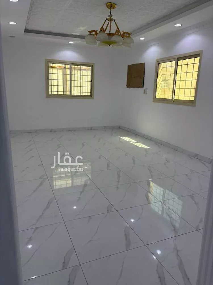 شقة للبيع في شارع عقيل ابن حسان, حي الزهور, مدينة الدمام, المنطقة الشرقية