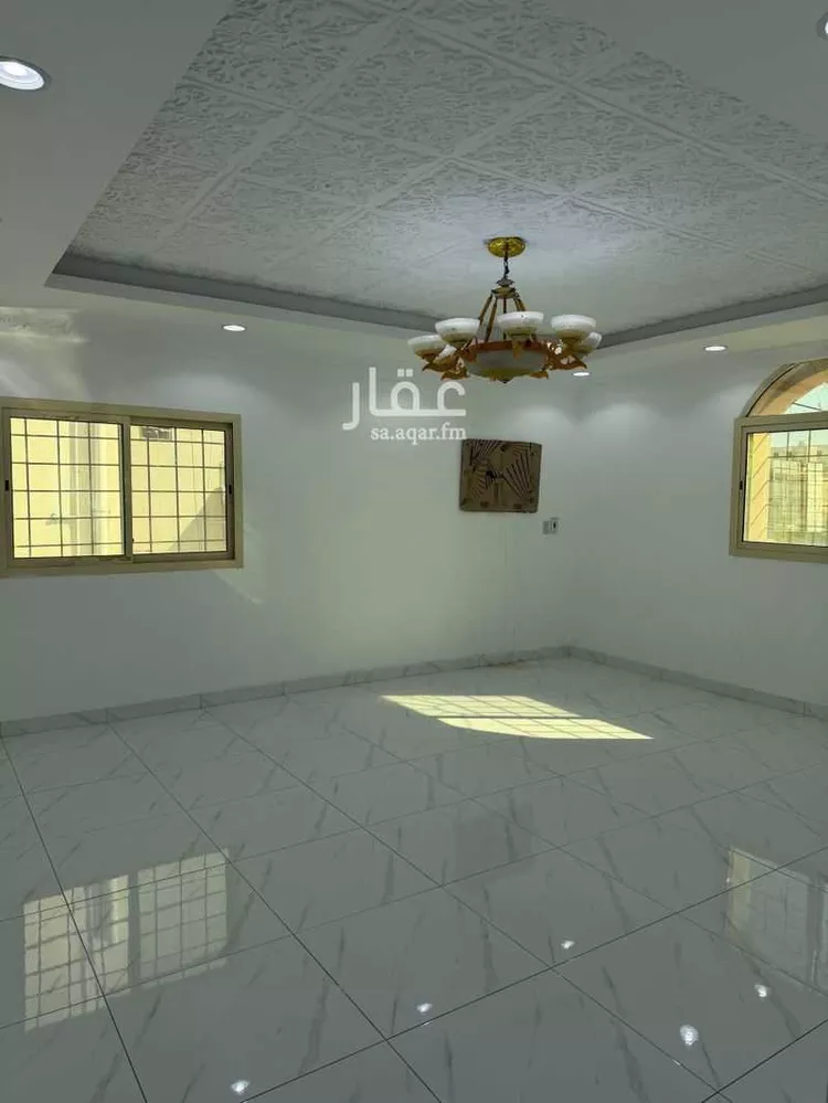 شقة للبيع في شارع عقيل ابن حسان, حي الزهور, مدينة الدمام, المنطقة الشرقية صورة 3