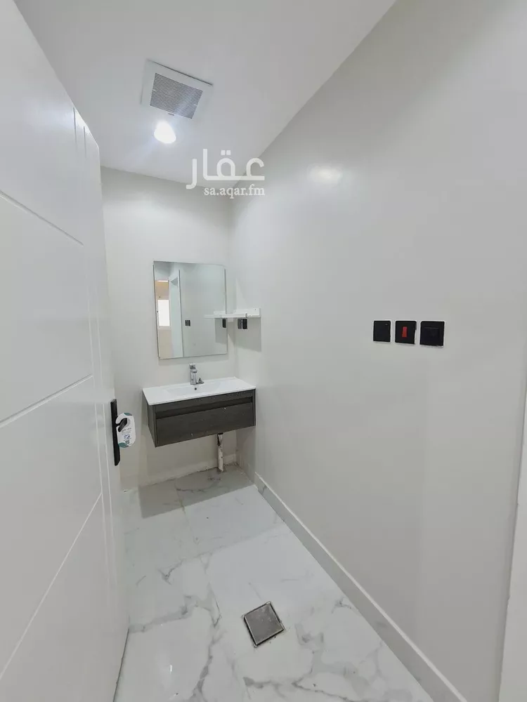 شقة للإيجار في شارع انس بن مالك, حي الياسمين, مدينة الرياض, منطقة الرياض 7