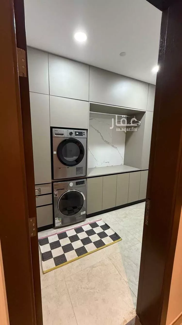 شقة للبيع في شارع محمد بن عوجان ، حي الحزم ، الرياض ، منطقة الرياض صورة 5
