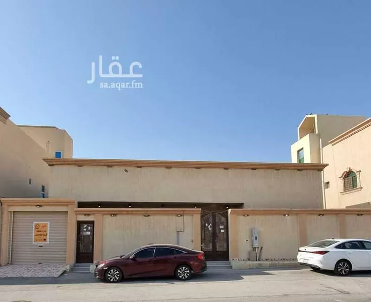 دور للبيع في شارع عبدالله ابن ناصر الوهيبي, حي العزيزية الأول, مدينة الاحساء, المنطقة الشرقية