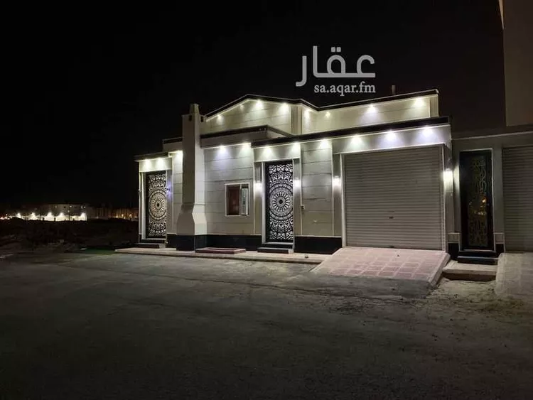 فيلا للبيع في شارع أحمد بن عبيد البصري ، حي المهدية ، الرياض ، منطقة الرياض صورة 4