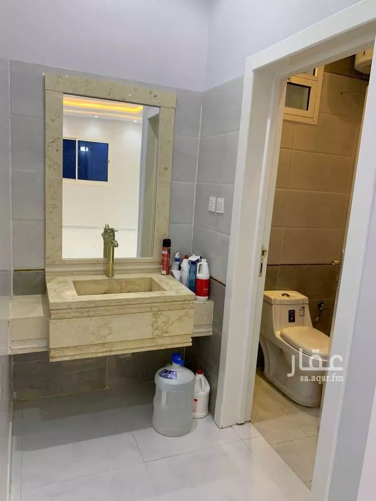 فيلا للبيع في شارع أحمد بن عبيد البصري ، حي المهدية ، الرياض ، منطقة الرياض صورة 2