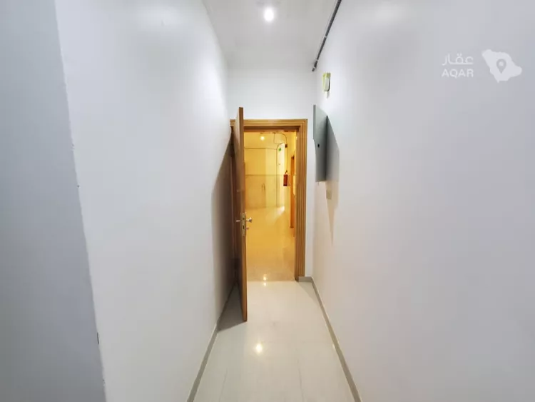 Commercial Office for Rent in Riyadh Hittin