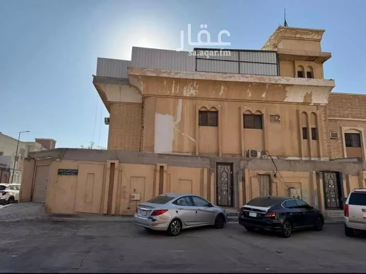 فيلا للبيع في شارع العجير السلولي, حي العريجاء الأوسط, مدينة الرياض, منطقة الرياض