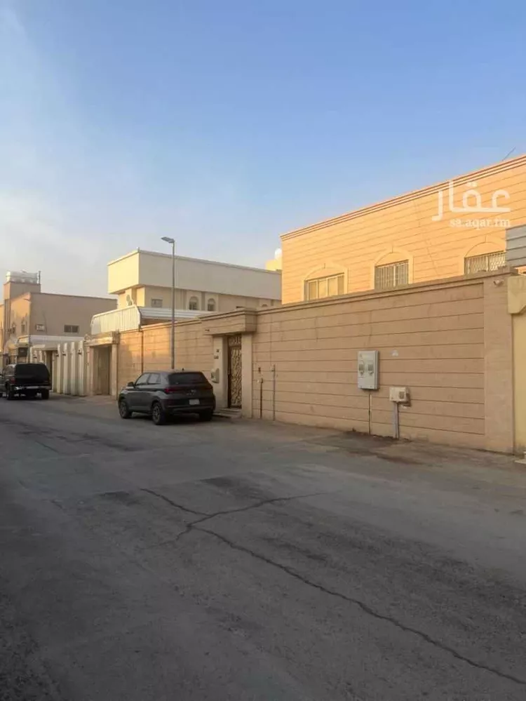 فيلا للبيع في شارع الفرعة, حي سلطانة, مدينة الرياض, منطقة الرياض صورة 3