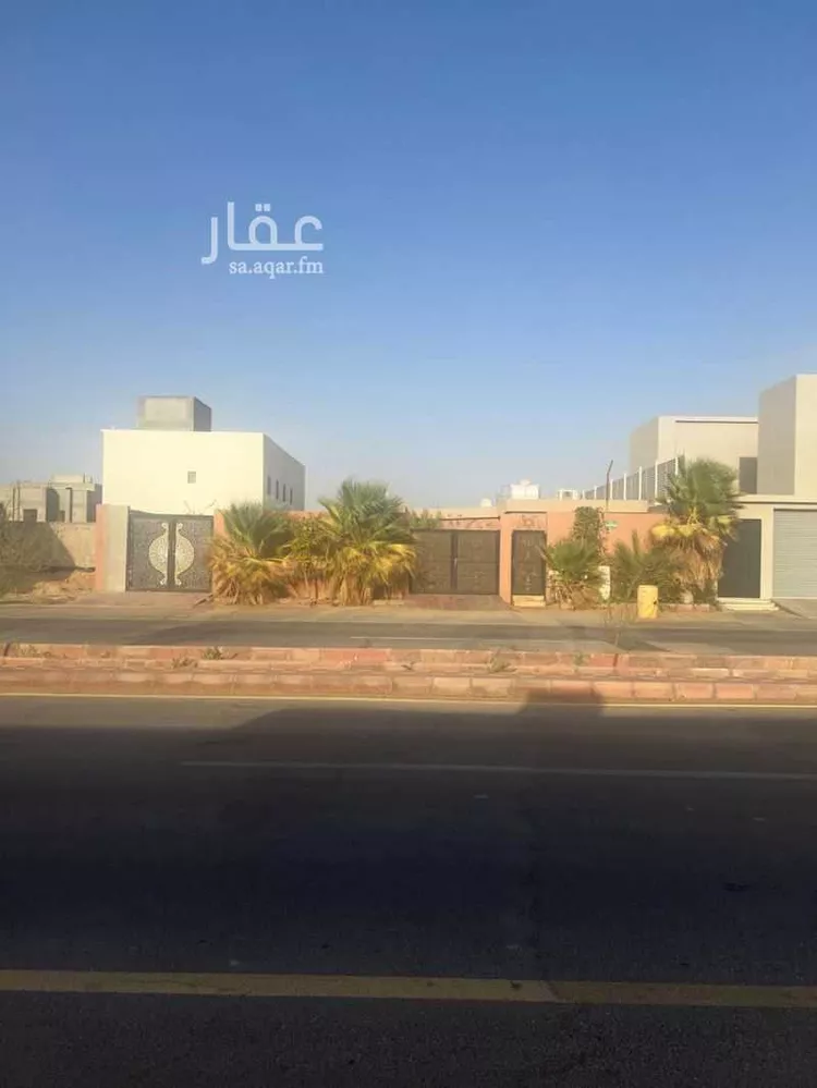 استراحة للبيع في شارع طريق ثمامة, حي الخالدية, مدينة الخرج, منطقة الرياض