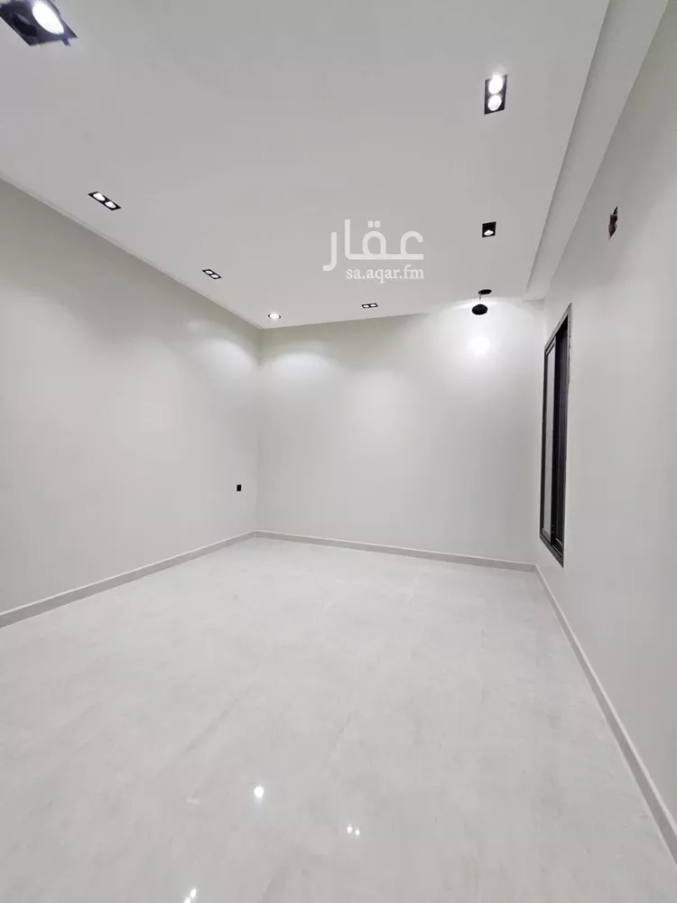 فيلا للبيع في شارع عبدالقادر التميمي, حي العريجاء الغربي, مدينة الرياض, منطقة الرياض صورة 2