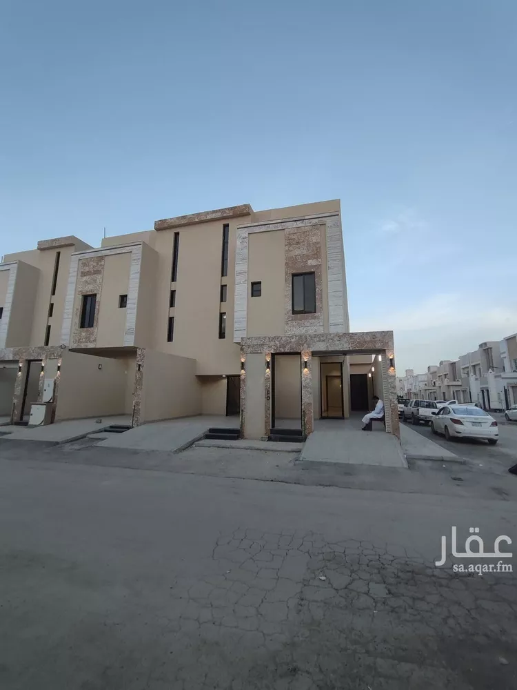 دور للبيع في شارع إبراهيم بن أبي بكر الطبري, حي طويق, مدينة الرياض, منطقة الرياض صورة 2