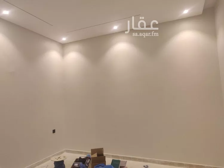دور للبيع في شارع عبدالله لبني, حي العوالي, مدينة الرياض, منطقة الرياض صورة 5