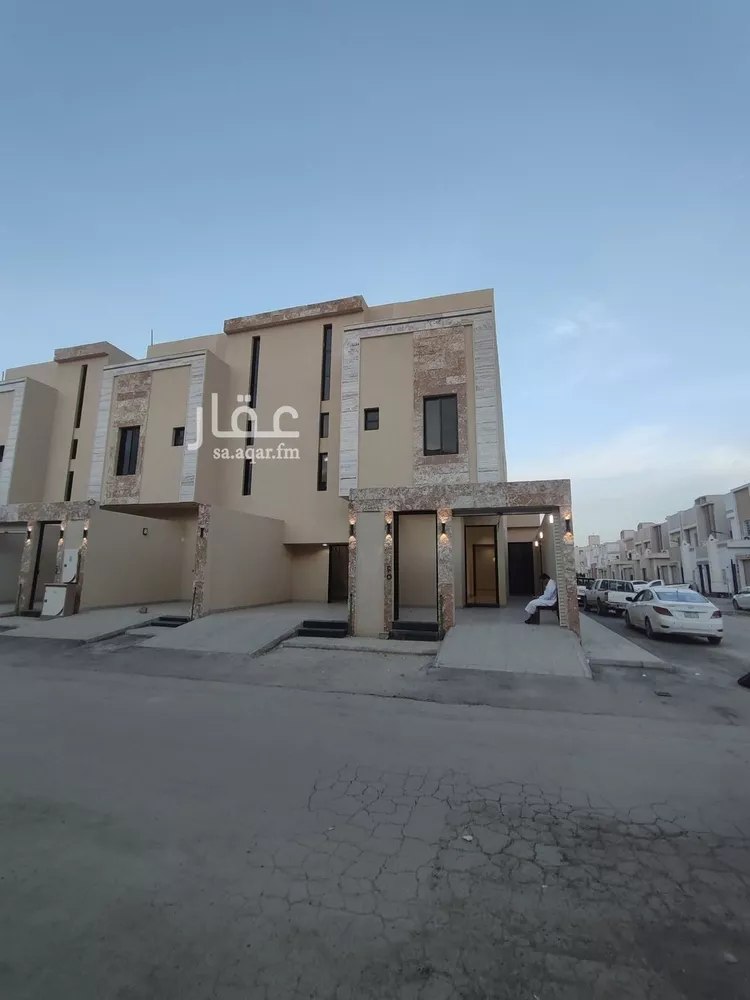 دور للبيع في شارع أحمد صالح قنديل, حي طويق, مدينة الرياض, منطقة الرياض