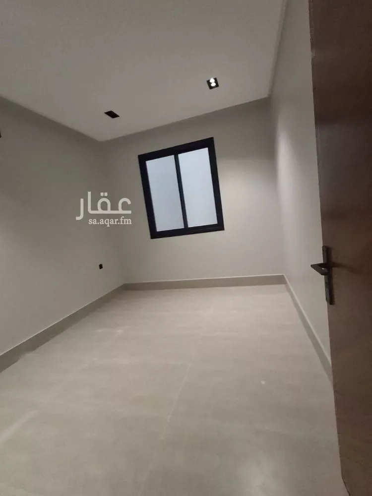 فيلا للبيع في شارع أبين, حي العريجاء الغربي, مدينة الرياض, منطقة الرياض صورة 3
