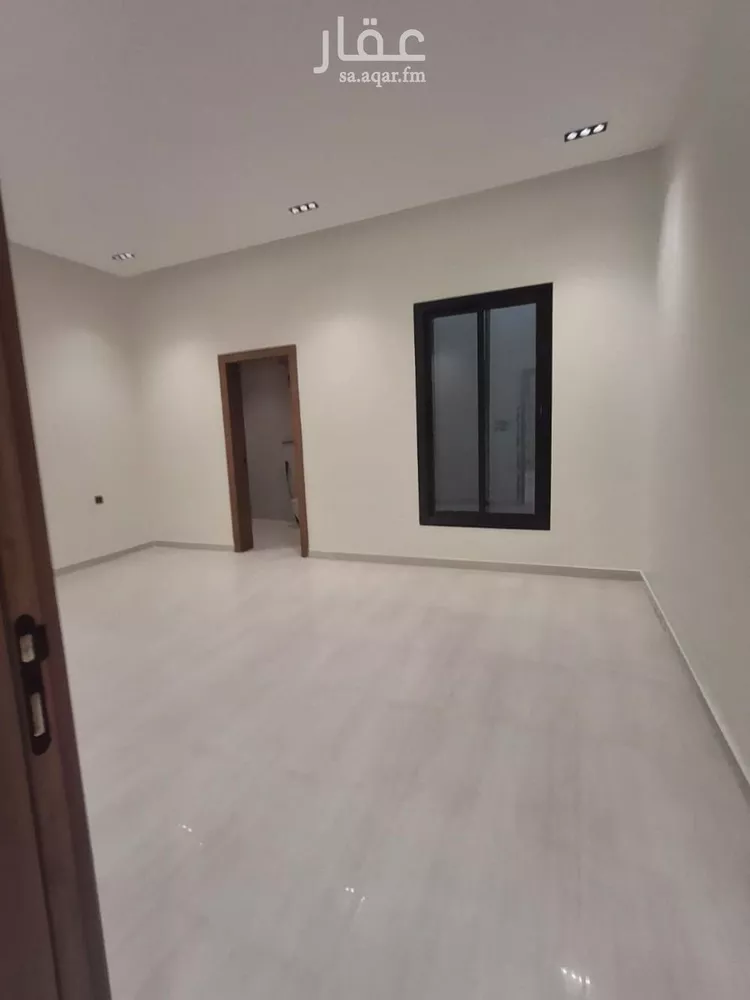 دور للبيع في شارع إبراهيم آل الشيخ, حي طويق, مدينة الرياض, منطقة الرياض صورة 2