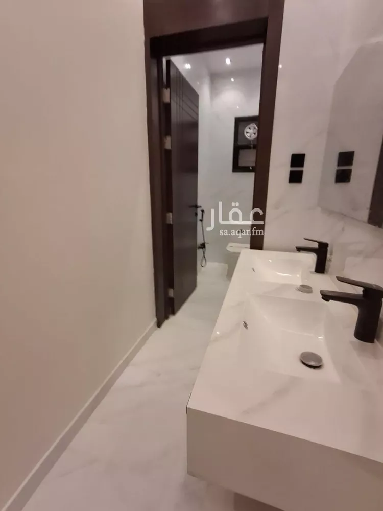 دور للبيع في حي بدر, مدينة الرياض, منطقة الرياض صورة 3