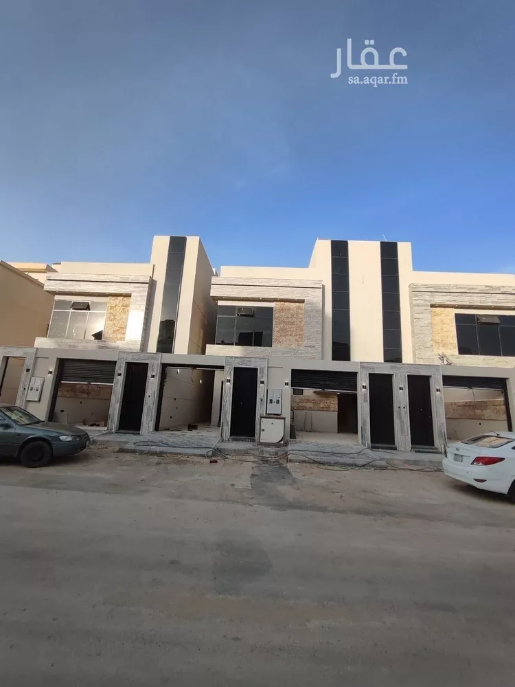 دور للبيع في شارع نجم الدين الأيوبي, حي العوالي, مدينة الرياض, منطقة الرياض