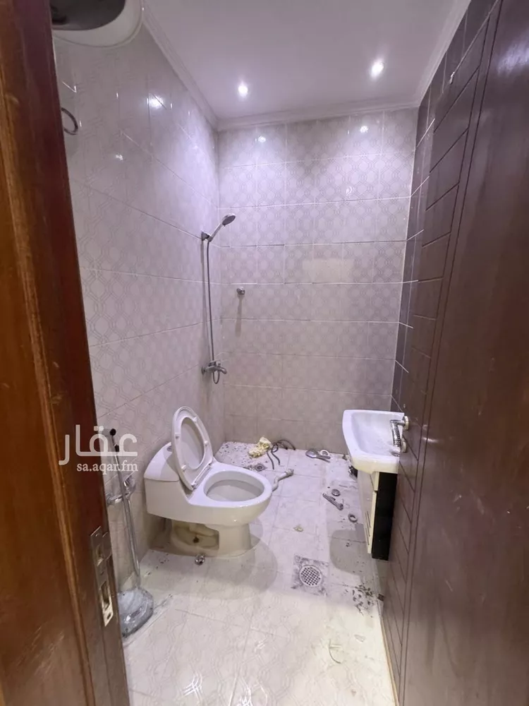 Floor for Rent in Riyadh Al Yasmin صورة 3