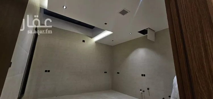 فيلا للبيع في شارع ابن عبدالقاهر, حي العارض, مدينة الرياض, منطقة الرياض 1 صورة