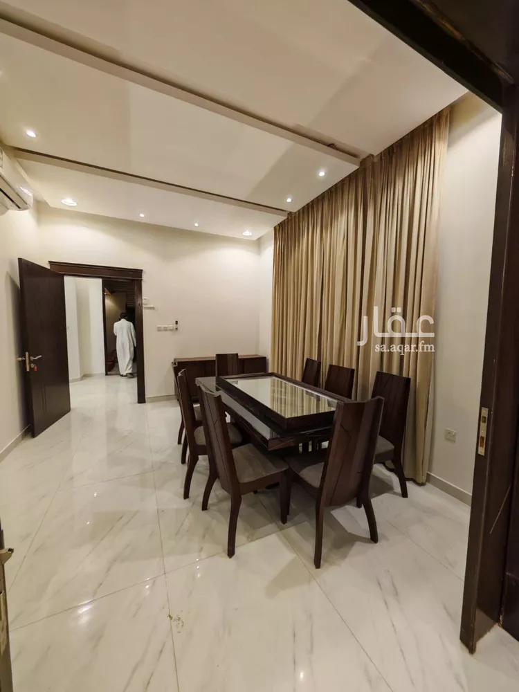 فيلا للإيجار في شارع محمد بن أحمد بيري, حي العارض, مدينة الرياض, منطقة الرياض صورة 4