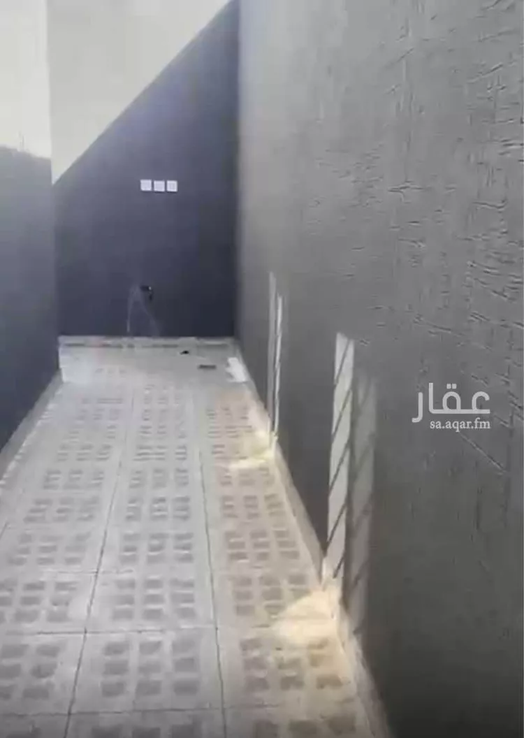 فيلا للبيع في شارع أبي الفضل الهاشمي, حي المهدية, مدينة الرياض, منطقة الرياض 12