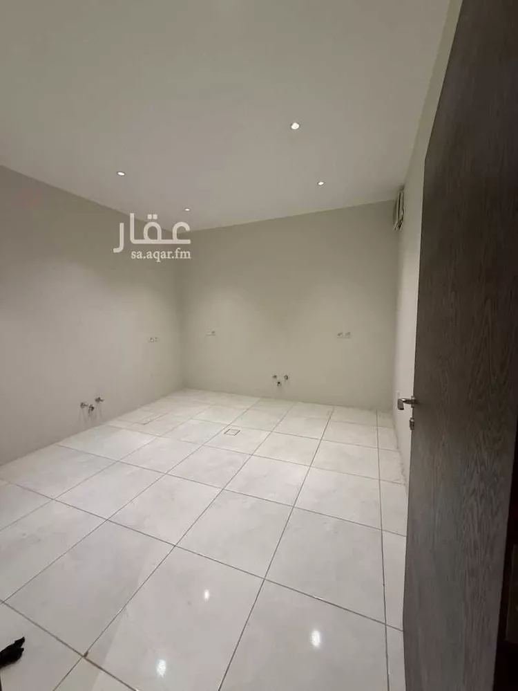 شقة للإيجار في شارع الامير ماجد فرعي, حي الصفاء, مدينة جدة, منطقة مكة المكرمة صورة 2