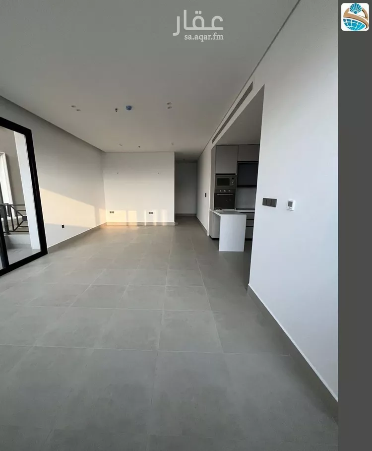 شقة للإيجار في شارع الامير عبدالعزيز ابن فهد ابن عبدالعزيز, حي الحزام الذهبي, مدينة الخبر, المنطقة الشرقية صورة 2