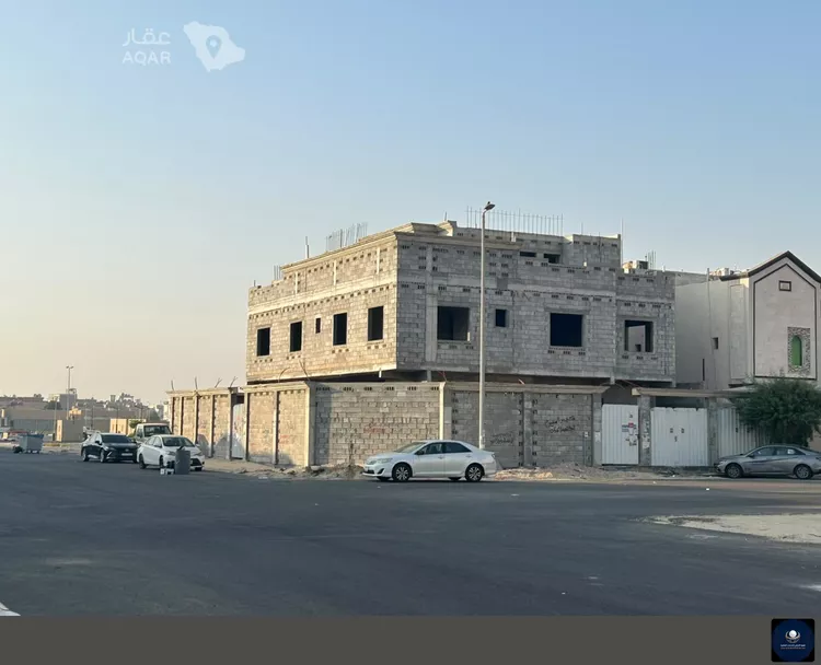 فيلا للبيع في شارع عثمان المري, حي ضاحية الملك فهد, مدينة الدمام, المنطقة الشرقية