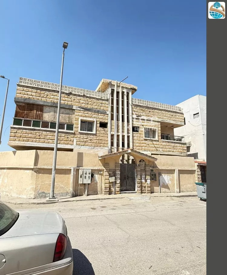عمارة للبيع في شارع خريص, حي القادسية, مدينة الدمام, المنطقة الشرقية صورة 2