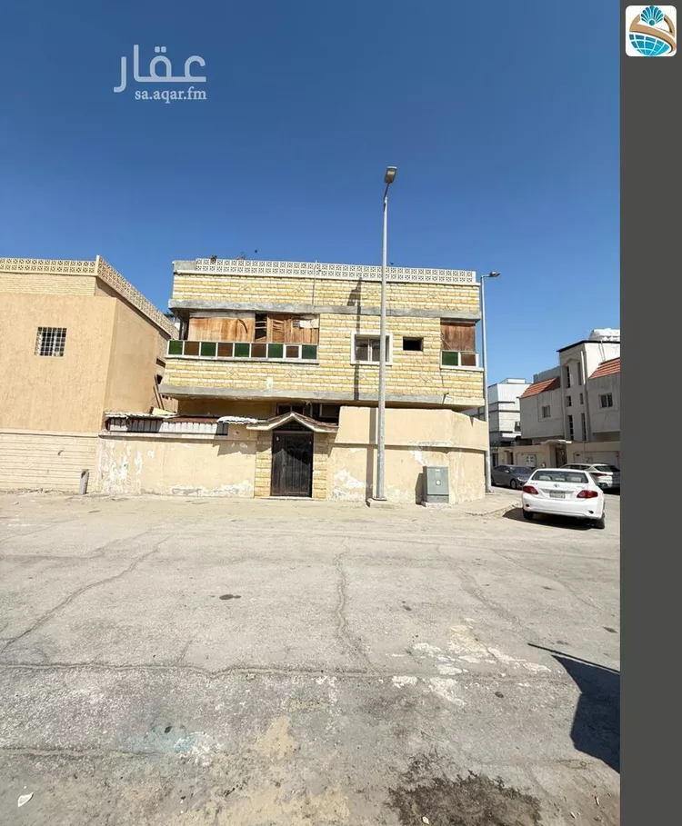 عمارة للبيع في شارع خريص, حي القادسية, مدينة الدمام, المنطقة الشرقية صورة 3